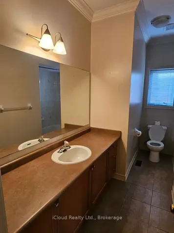 500 Stone Road Aurora ON L4G 6Z7