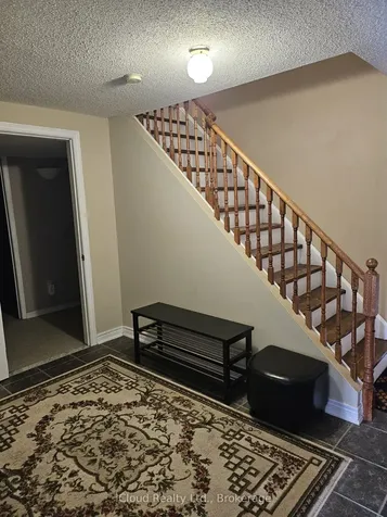 500 Stone Road Aurora ON L4G 6Z7