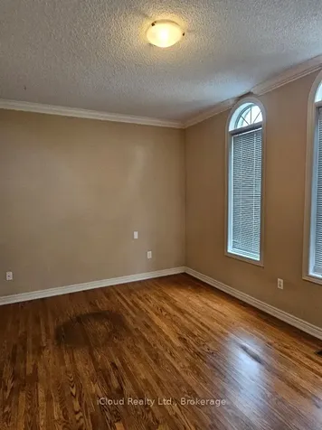 500 Stone Road Aurora ON L4G 6Z7