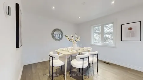 431 Stone Road Aurora ON L4G 6Z5