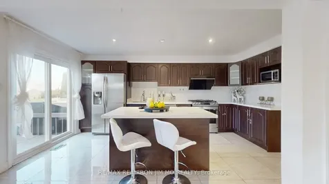 431 Stone Road Aurora ON L4G 6Z5