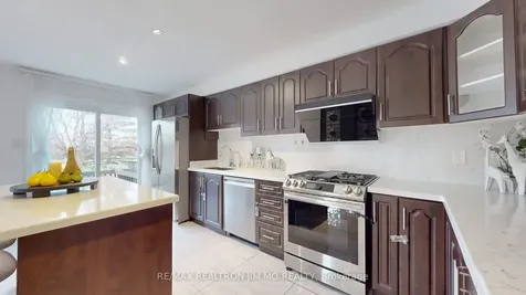 431 Stone Road Aurora ON L4G 6Z5