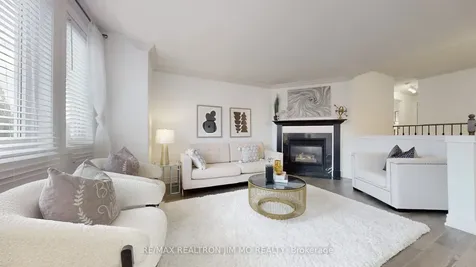 431 Stone Road Aurora ON L4G 6Z5