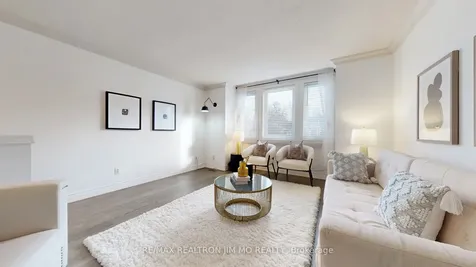 431 Stone Road Aurora ON L4G 6Z5