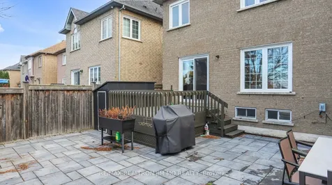 431 Stone Road Aurora ON L4G 6Z5