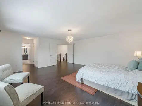 27 Scarlet Way Bradford West Gwillimbury ON L3Z 0T4