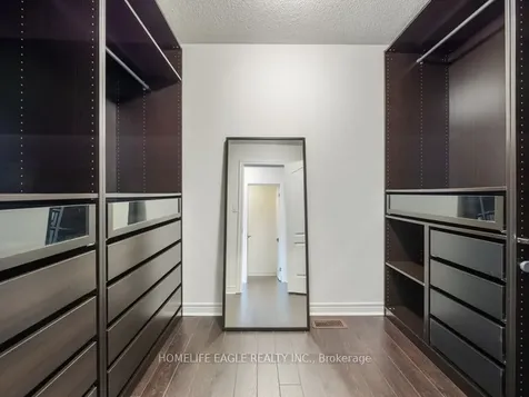 27 Scarlet Way Bradford West Gwillimbury ON L3Z 0T4