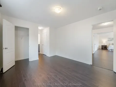 27 Scarlet Way Bradford West Gwillimbury ON L3Z 0T4