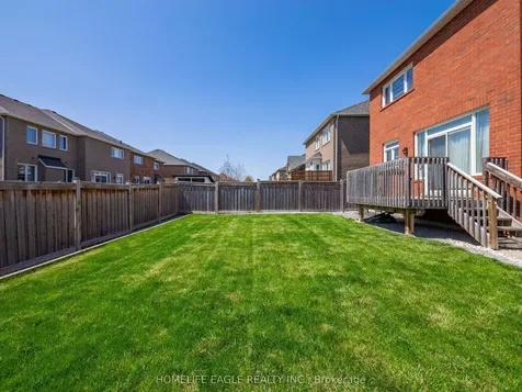 27 Scarlet Way Bradford West Gwillimbury ON L3Z 0T4