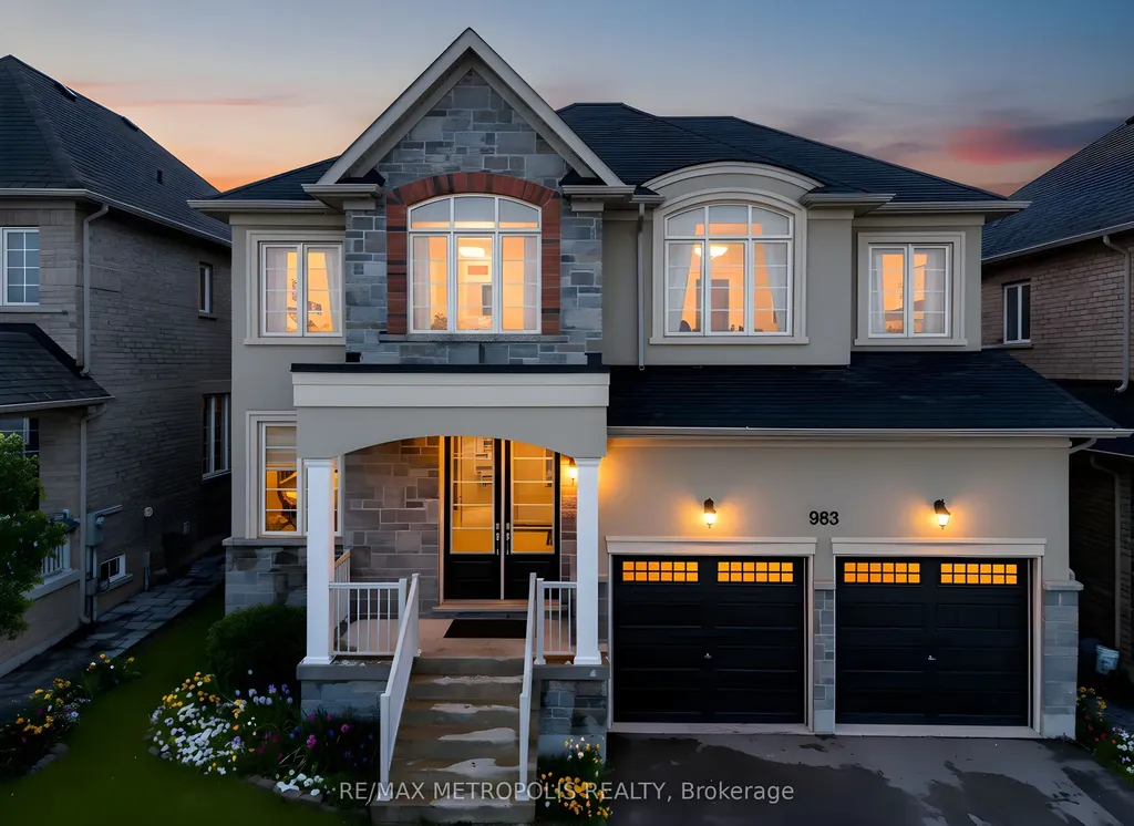 983 Langford Boulevard Bradford West Gwillimbury ON L3Z 4K9