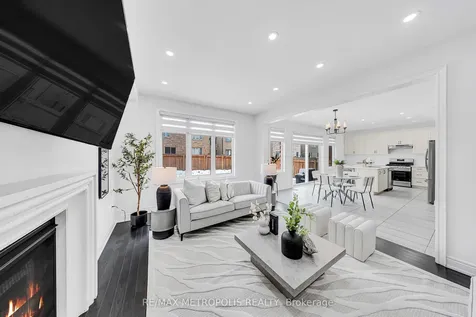 983 Langford Boulevard Bradford West Gwillimbury ON L3Z 4K9