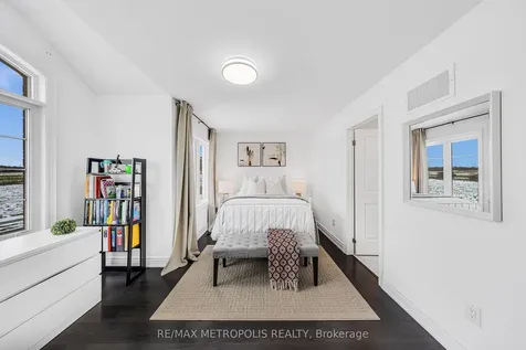 983 Langford Boulevard Bradford West Gwillimbury ON L3Z 4K9