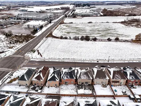 983 Langford Boulevard Bradford West Gwillimbury ON L3Z 4K9