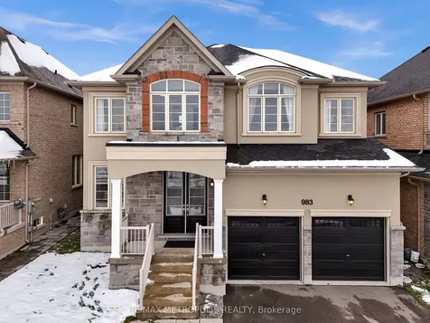 983 Langford Boulevard Bradford West Gwillimbury ON L3Z 4K9