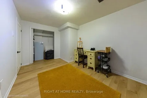 27 Bigwin Drive Aurora ON L4G 3C4