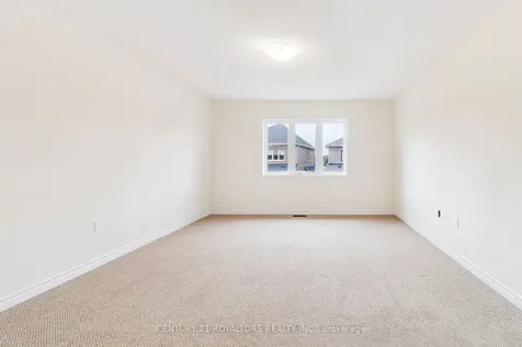 25 Ferragine Crescent Bradford West Gwillimbury ON L3Z 4J9