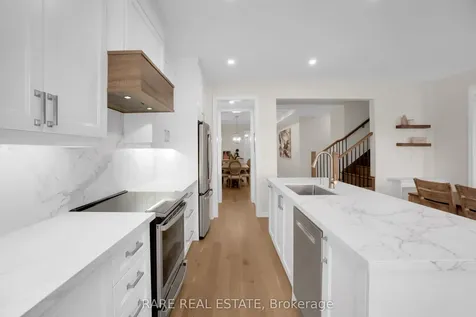 206 Stevenson Crescent Bradford West Gwillimbury ON L3Z 0T1