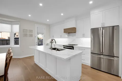 206 Stevenson Crescent Bradford West Gwillimbury ON L3Z 0T1