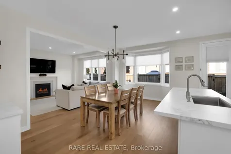 206 Stevenson Crescent Bradford West Gwillimbury ON L3Z 0T1