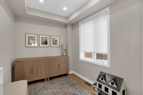 206 Stevenson Crescent Bradford West Gwillimbury ON L3Z 0T1