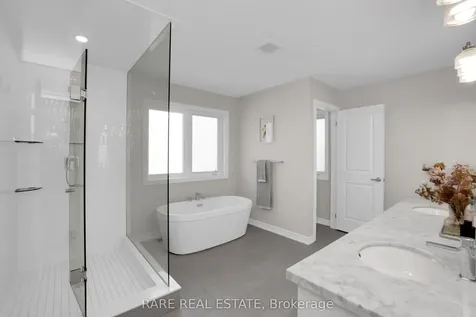 206 Stevenson Crescent Bradford West Gwillimbury ON L3Z 0T1