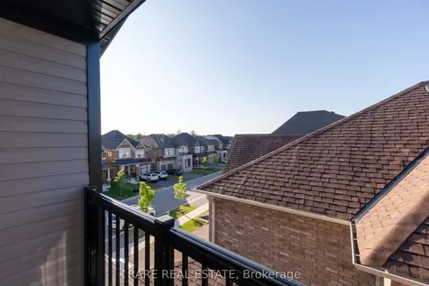 206 Stevenson Crescent Bradford West Gwillimbury ON L3Z 0T1