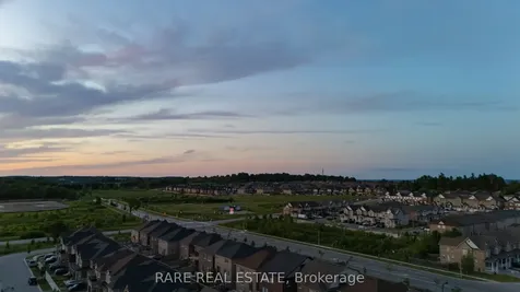 206 Stevenson Crescent Bradford West Gwillimbury ON L3Z 0T1