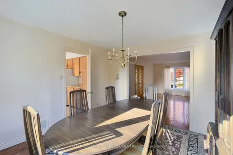 62 Devlin Place Aurora ON L4G 5W8