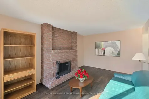 62 Devlin Place Aurora ON L4G 5W8