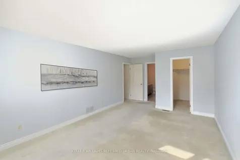 62 Devlin Place Aurora ON L4G 5W8