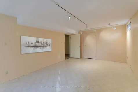 62 Devlin Place Aurora ON L4G 5W8