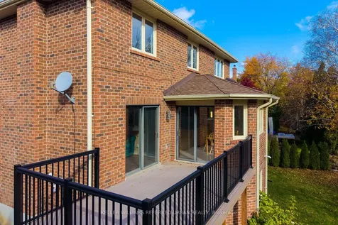 62 Devlin Place Aurora ON L4G 5W8