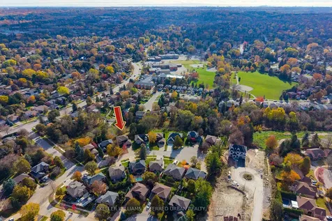 62 Devlin Place Aurora ON L4G 5W8