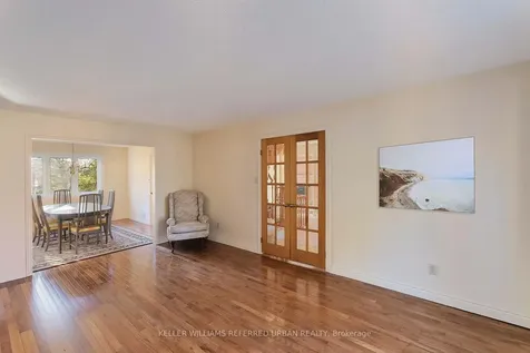 62 Devlin Place Aurora ON L4G 5W8