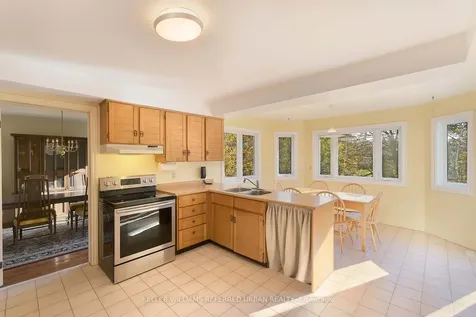 62 Devlin Place Aurora ON L4G 5W8