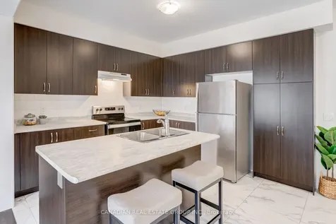 44 Blackwell Crescent Bradford West Gwillimbury ON L3Z 4L3