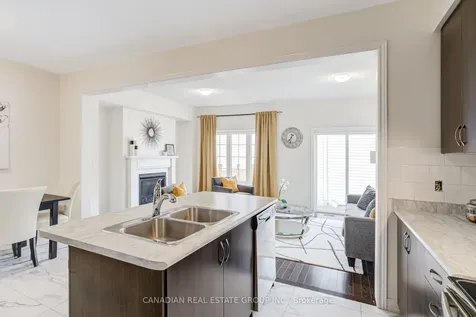 44 Blackwell Crescent Bradford West Gwillimbury ON L3Z 4L3