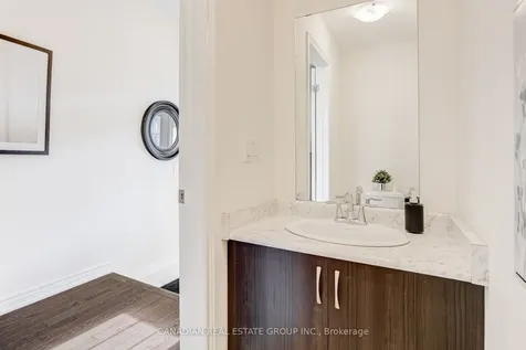 44 Blackwell Crescent Bradford West Gwillimbury ON L3Z 4L3