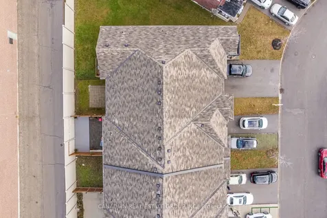 44 Blackwell Crescent Bradford West Gwillimbury ON L3Z 4L3