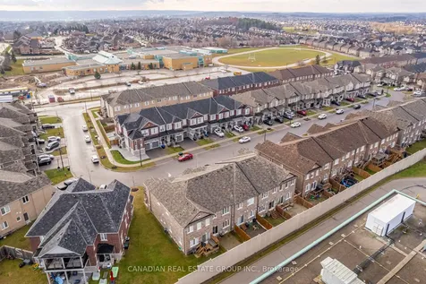 44 Blackwell Crescent Bradford West Gwillimbury ON L3Z 4L3