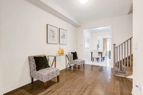 44 Blackwell Crescent Bradford West Gwillimbury ON L3Z 4L3