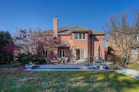 85 Marsh Harbour Court Aurora ON L4G 5Y8