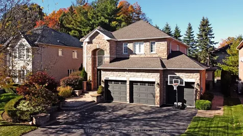 313 Willis Drive Aurora ON L4G 7M3