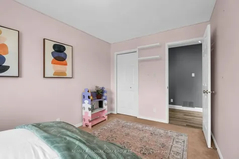 103 Wood Crescent Bradford West Gwillimbury ON L3Z 2G4