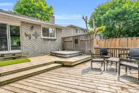 103 Wood Crescent Bradford West Gwillimbury ON L3Z 2G4