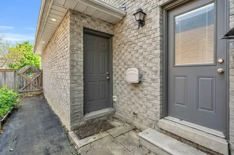 103 Wood Crescent Bradford West Gwillimbury ON L3Z 2G4