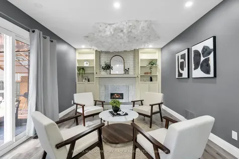 103 Wood Crescent Bradford West Gwillimbury ON L3Z 2G4