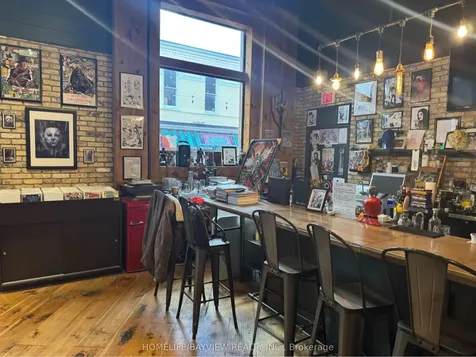 200 Main Street Newmarket ON L3Y 1R1