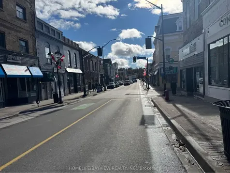 200 Main Street Newmarket ON L3Y 1R1