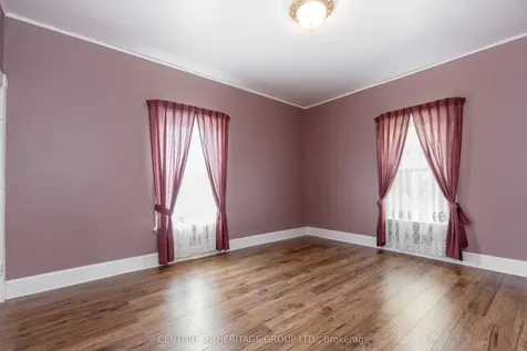 4 Thomas Street Adjala-tosorontio ON L0M 1K0